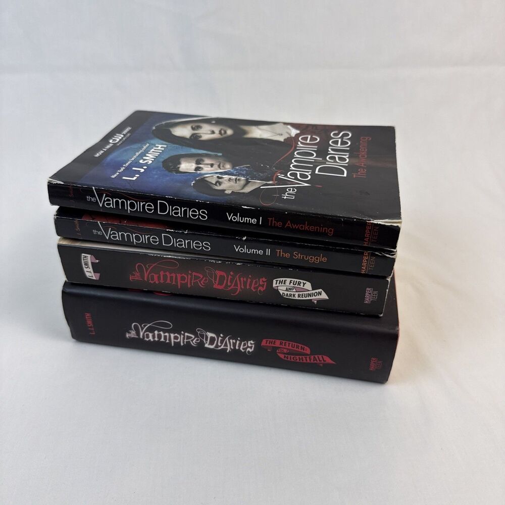 The Vampire Diaries Set By Smith, L. J. - GOOD